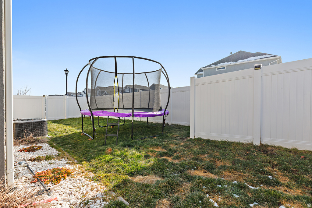 7077 N SPRING HILL LN Eagle Mountain, UT 84005