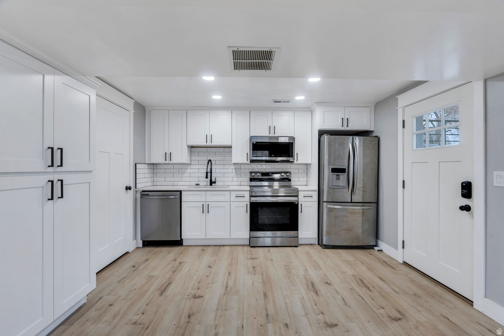 3898 W BENTOAK DR West Valley City, UT 84120