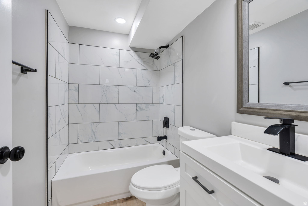 3898 W BENTOAK DR West Valley City, UT 84120