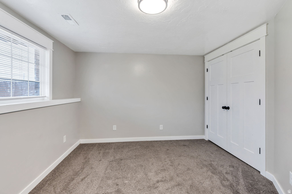 3898 W BENTOAK DR West Valley City, UT 84120