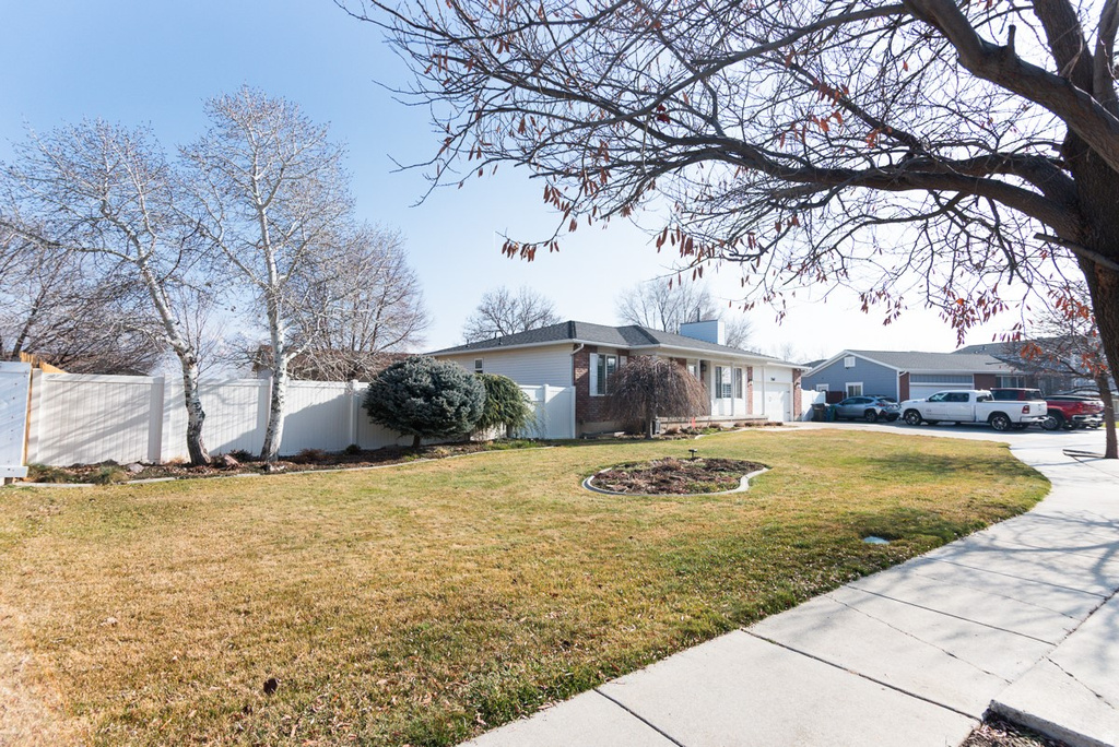 7367 S 2480 W West Jordan, UT 84084