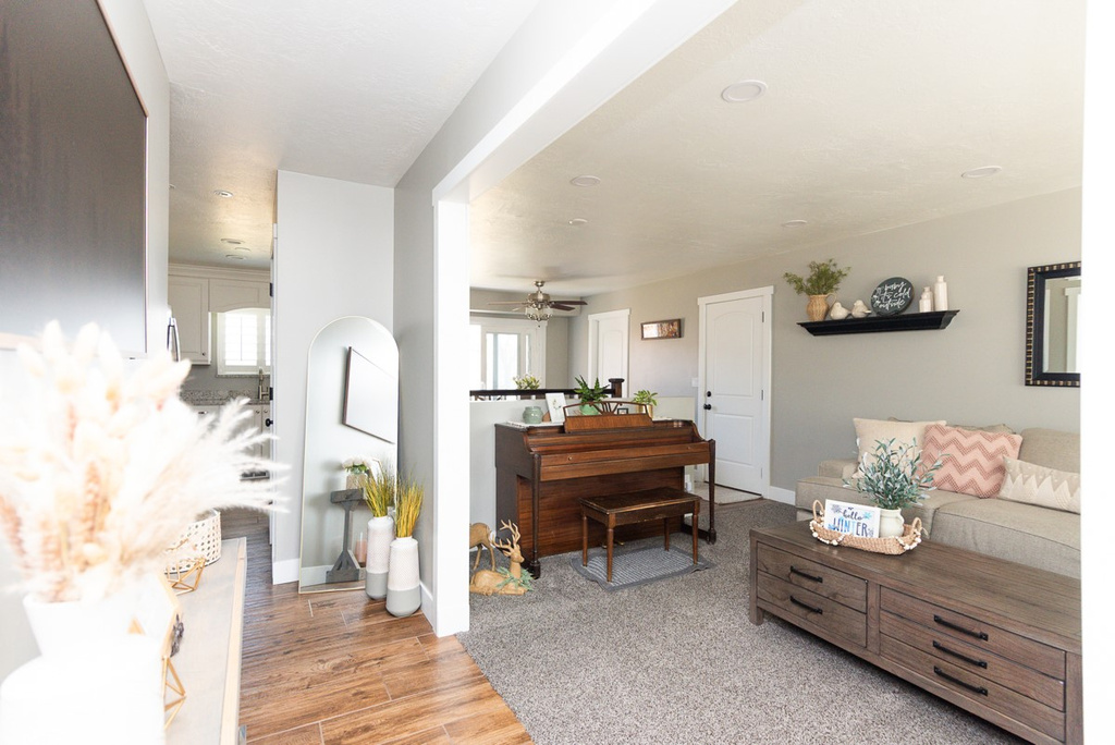 7367 S 2480 W West Jordan, UT 84084