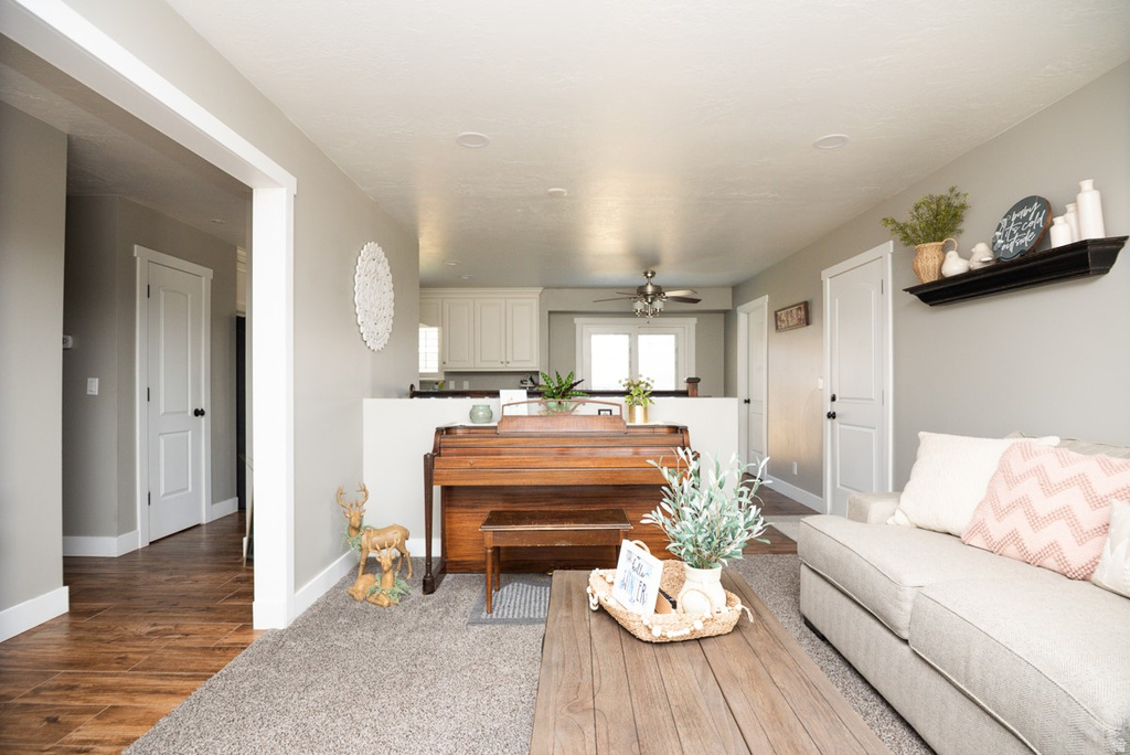 7367 S 2480 W West Jordan, UT 84084