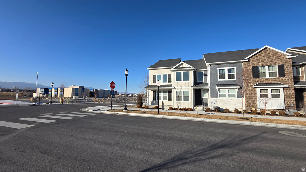 4596 W WATCHMEN WAY #1402 Herriman, UT 84096