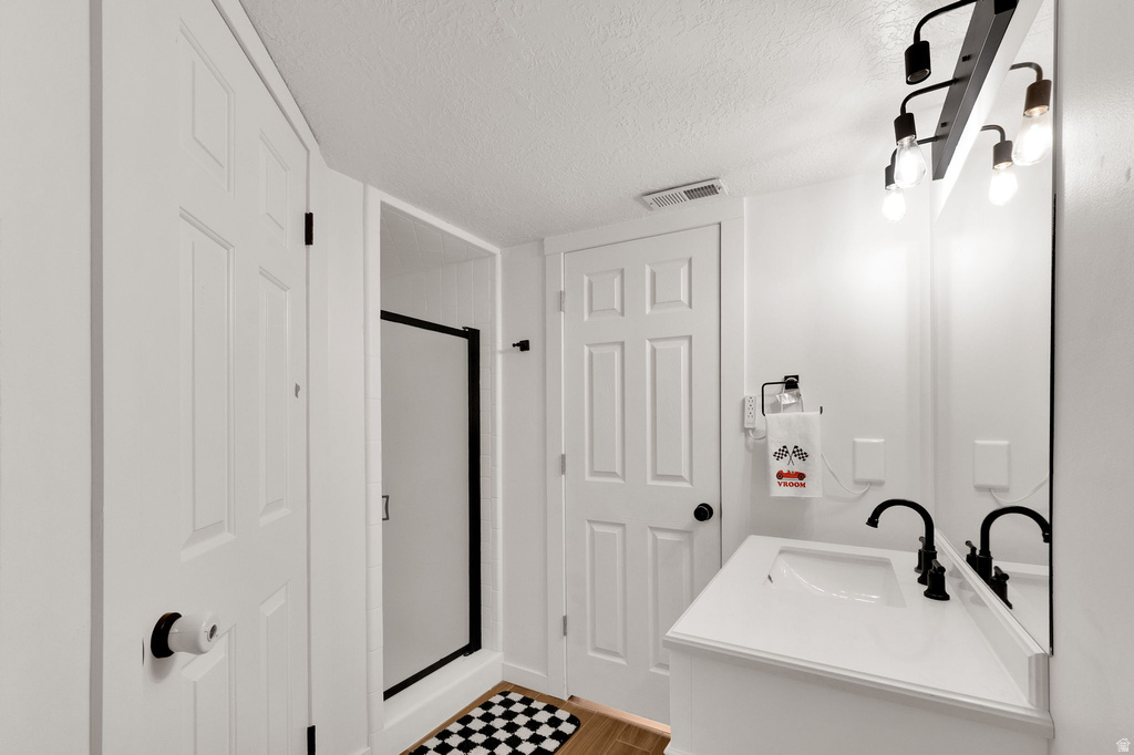 11062 S SANDY DUNES DR Sandy, UT 84094