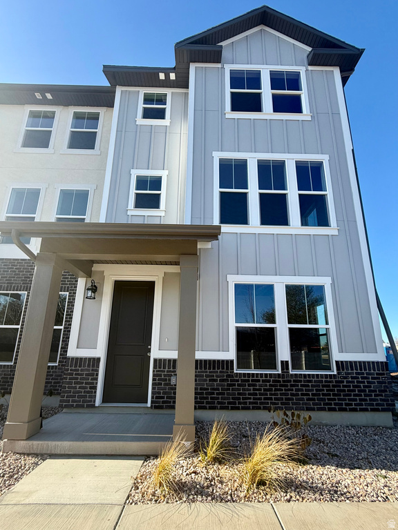 1688 N 1600 W Layton, UT 84041