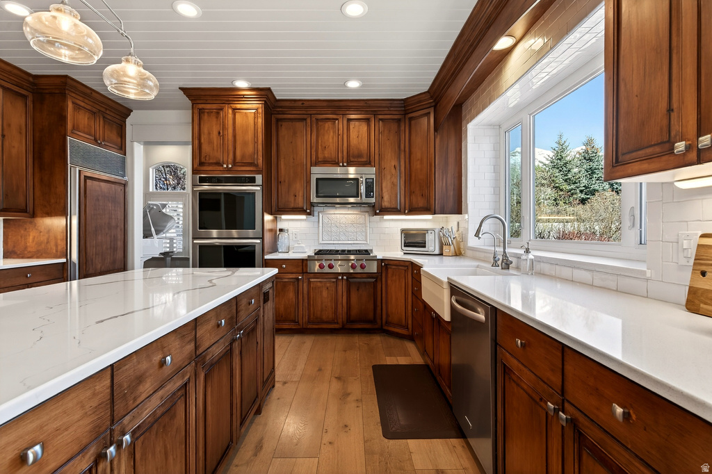 190 N PFEIFFERHORN DR Alpine, UT 84004