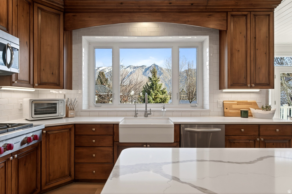 190 N PFEIFFERHORN DR Alpine, UT 84004