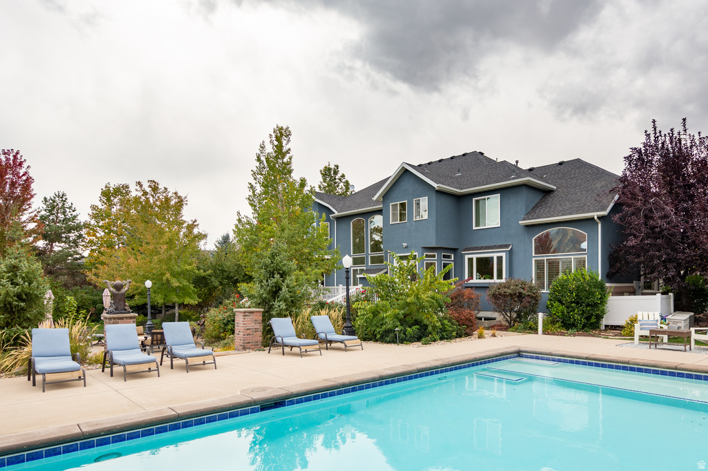 190 N PFEIFFERHORN DR Alpine, UT 84004