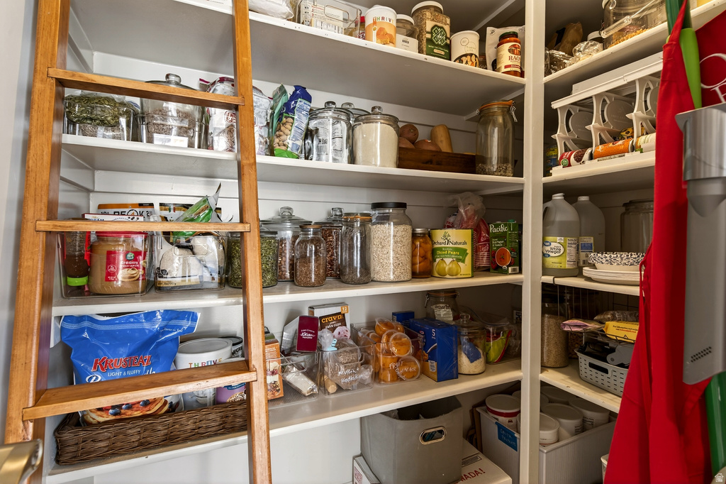 190 N PFEIFFERHORN DR Alpine, UT 84004