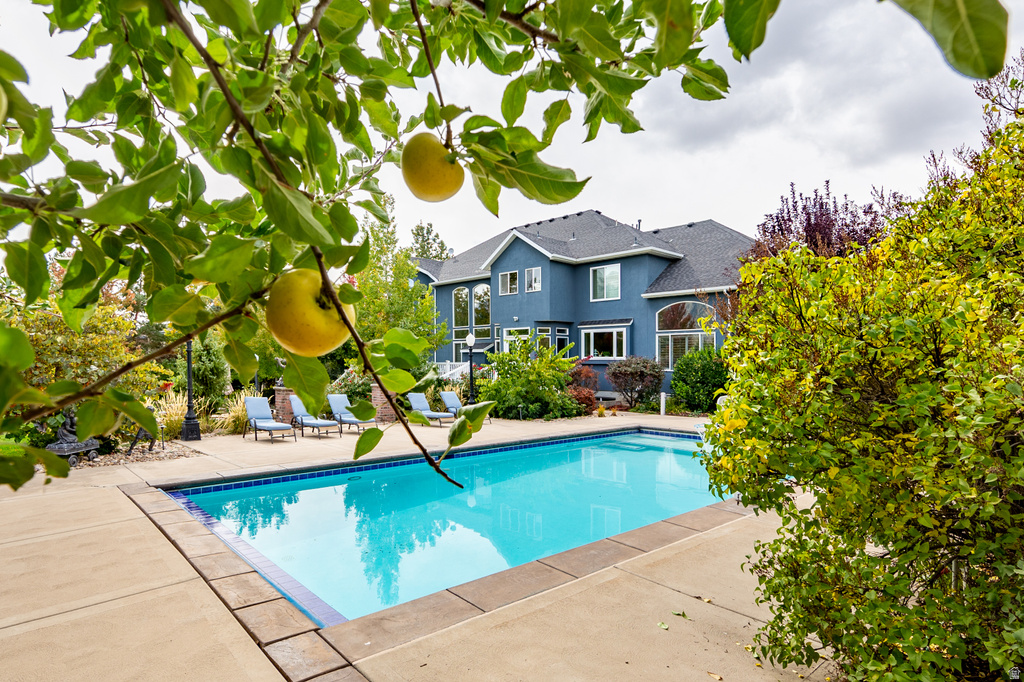 190 N PFEIFFERHORN DR Alpine, UT 84004