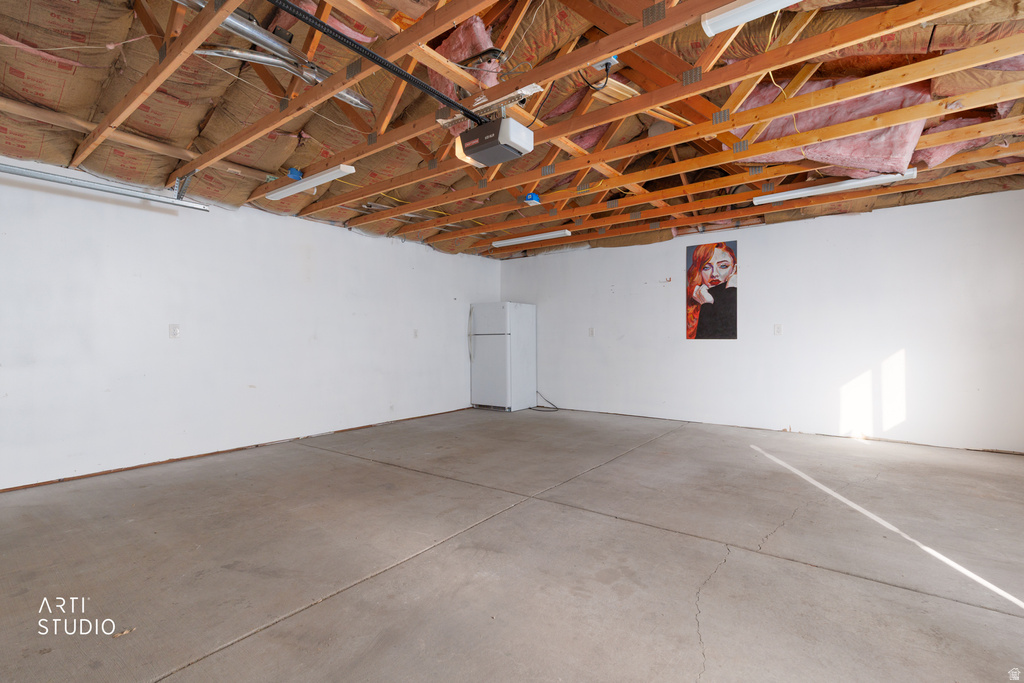 567 E REDONDO AVE Salt Lake City, UT 84105