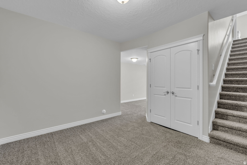 7427 S WOOD FARMS DR West Jordan, UT 84084