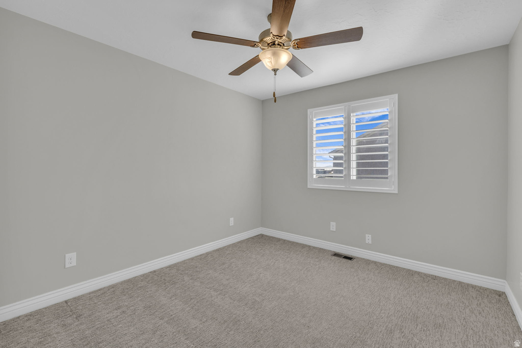 7427 S WOOD FARMS DR West Jordan, UT 84084