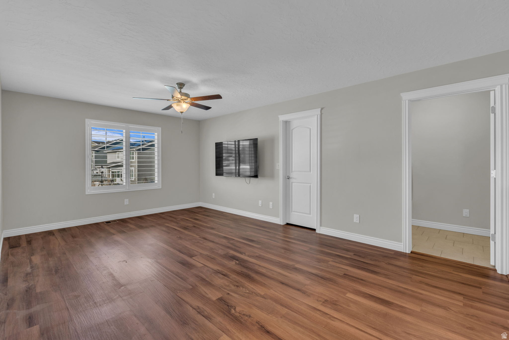 7427 S WOOD FARMS DR West Jordan, UT 84084