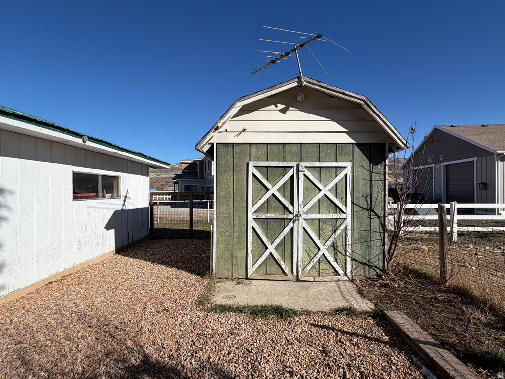 130 E CENTER ST Henefer, UT 84033