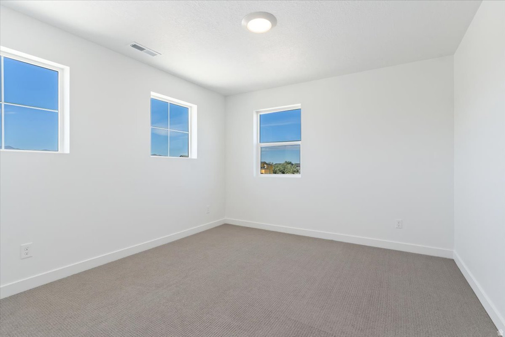 162 N MIA CV #16 Saratoga Springs, UT 84043