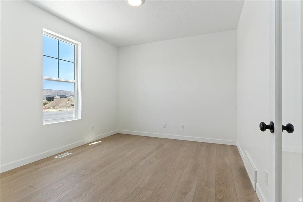 162 N MIA CV #16 Saratoga Springs, UT 84043