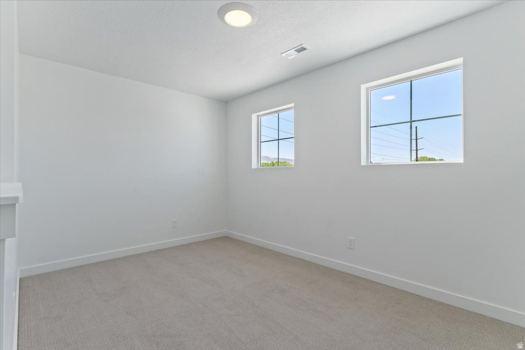 162 N MIA CV #16 Saratoga Springs, UT 84043