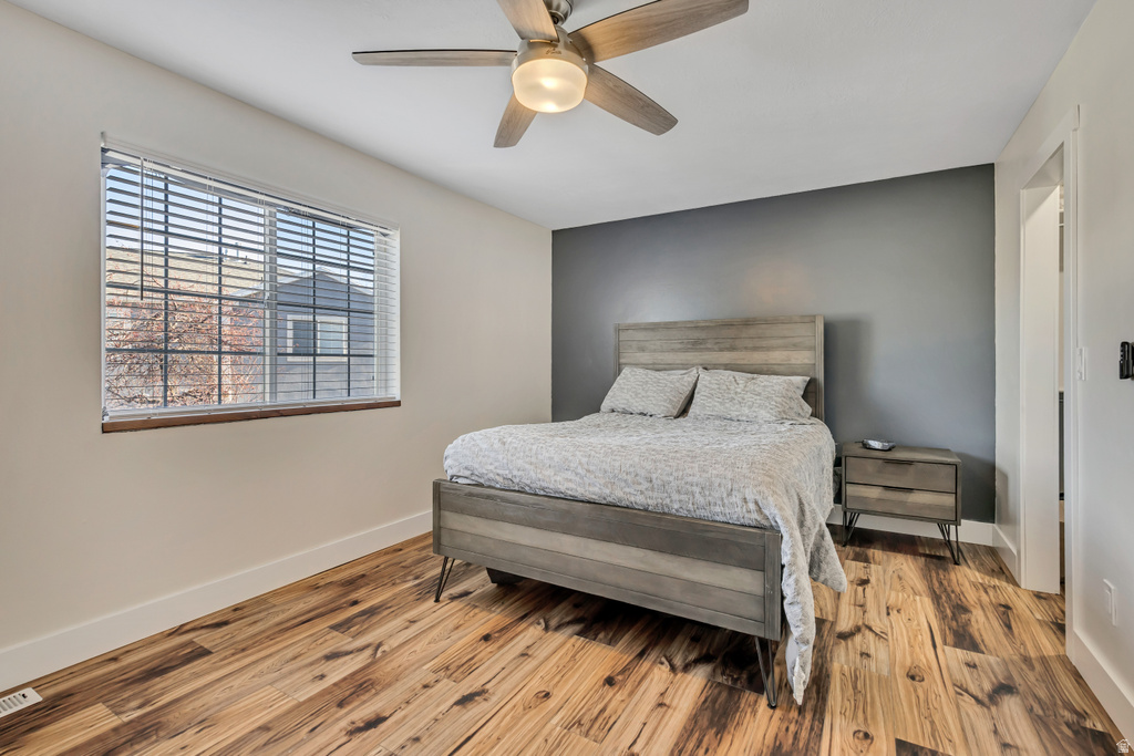 49 KENSINGTON PL North Logan, UT 84341