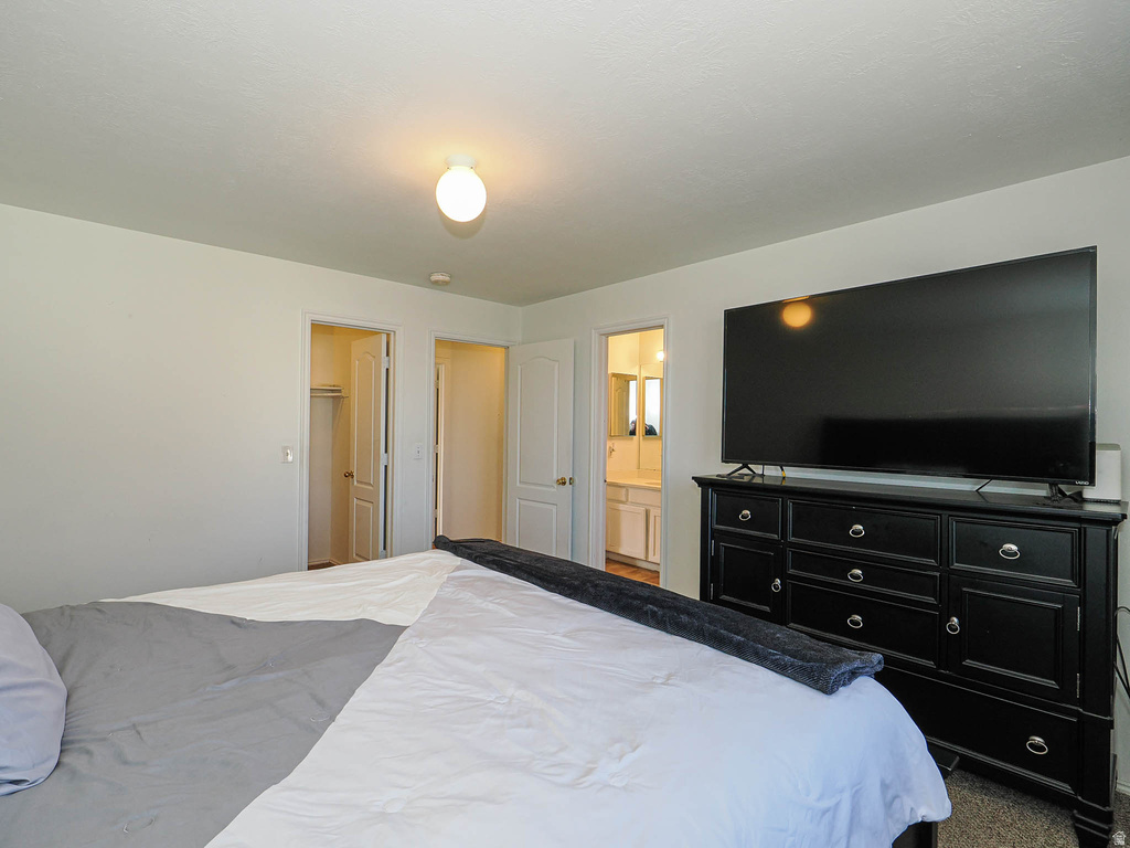 6370 W SETTLERS POINT DR West Valley City, UT 84128