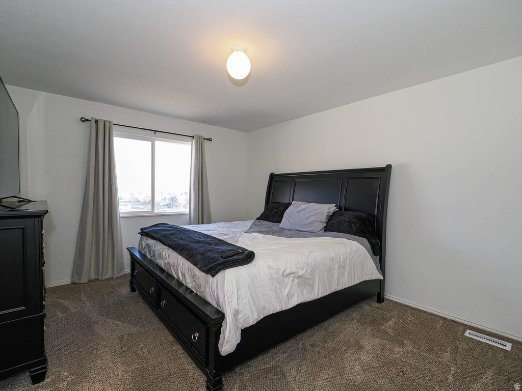 6370 W SETTLERS POINT DR West Valley City, UT 84128