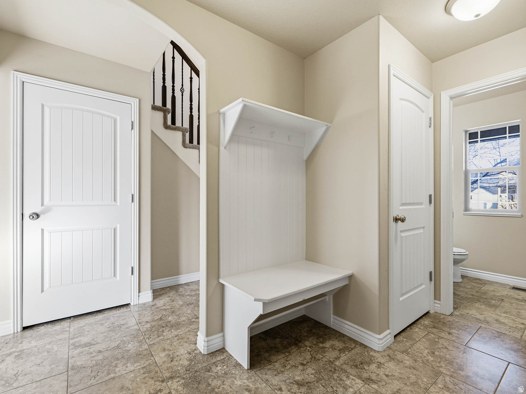 279 E 2150 N North Ogden, UT 84414