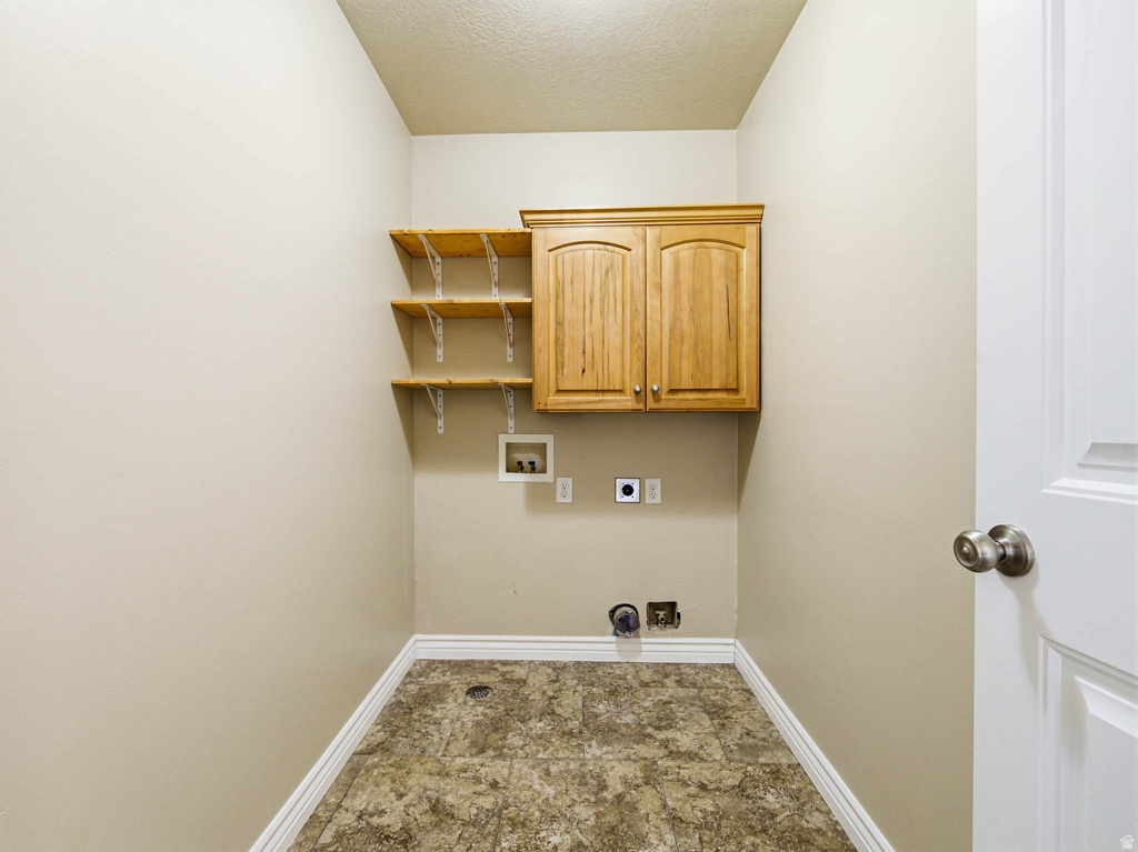 279 E 2150 N North Ogden, UT 84414