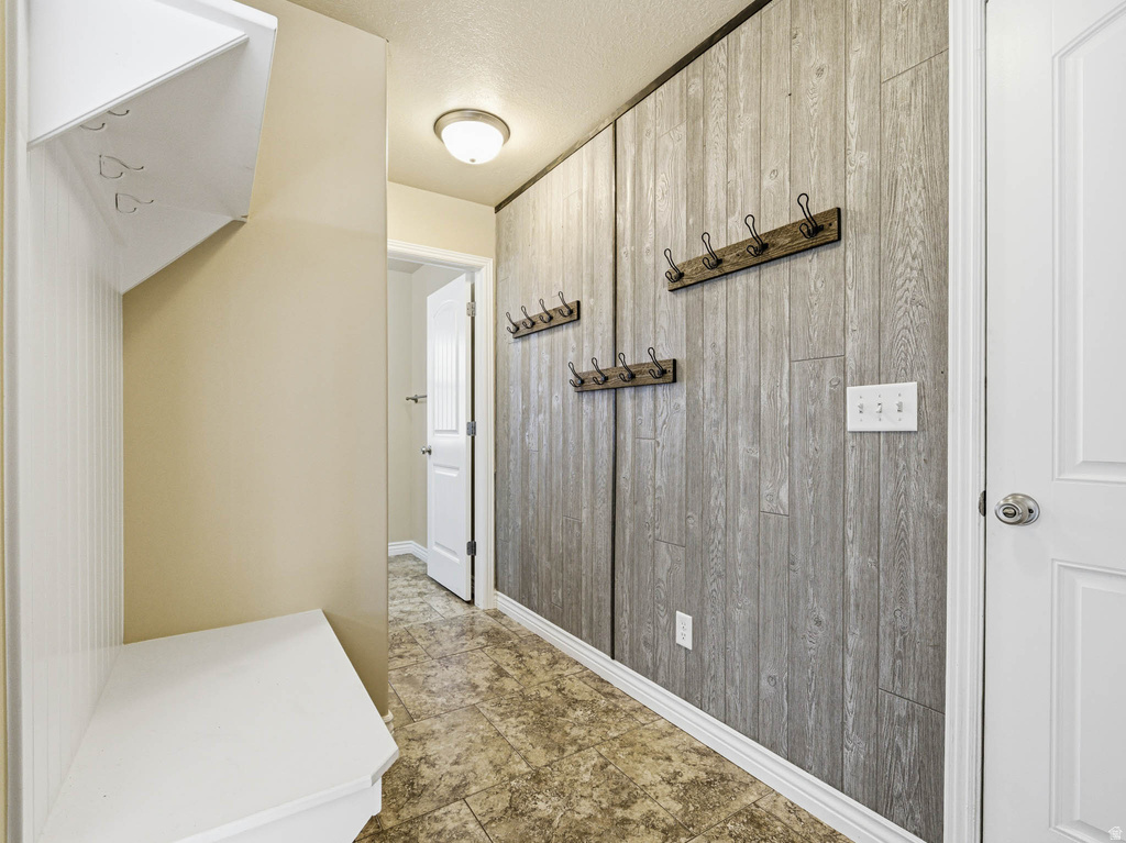 279 E 2150 N North Ogden, UT 84414