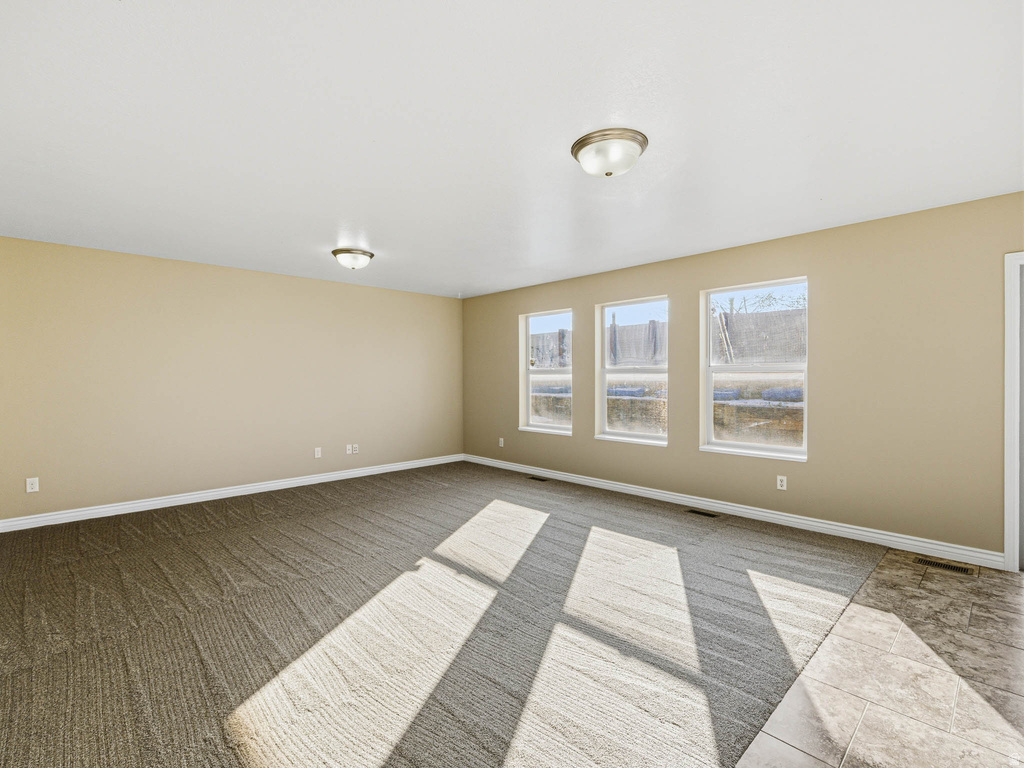 279 E 2150 N North Ogden, UT 84414