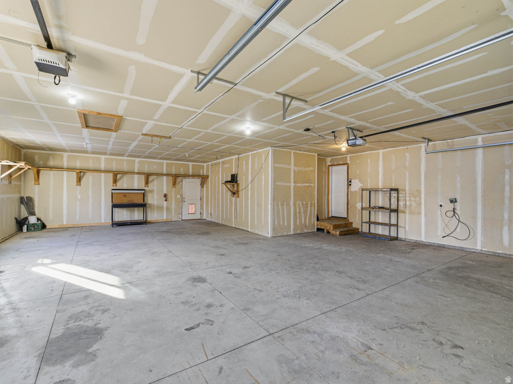 279 E 2150 N North Ogden, UT 84414