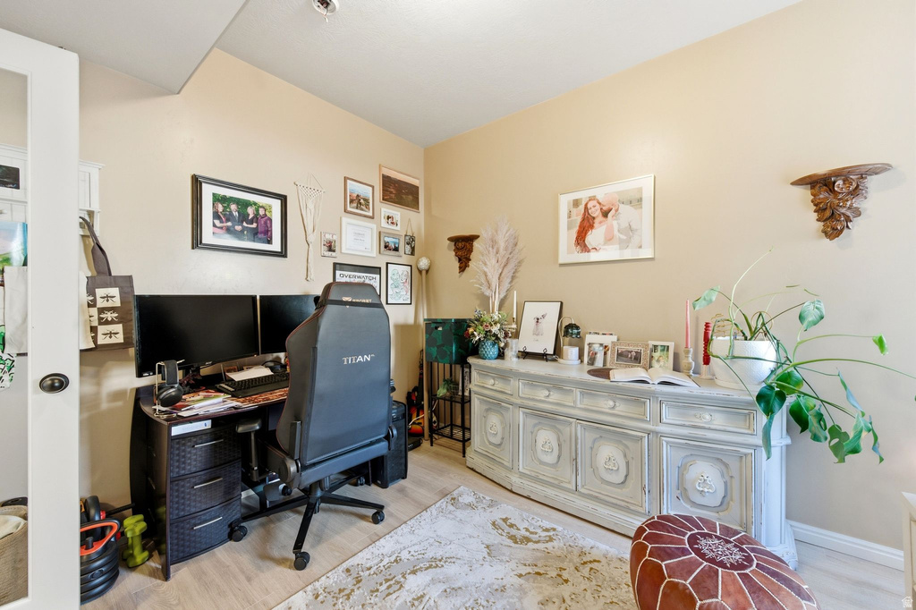 1859 W 2300 S Woods Cross, UT 84087