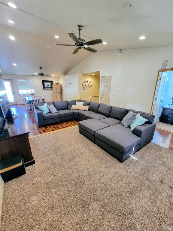 172 W ARUBA DR Saratoga Springs, UT 84045