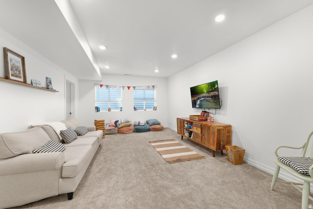 3702 N 920 E Provo, UT 84604