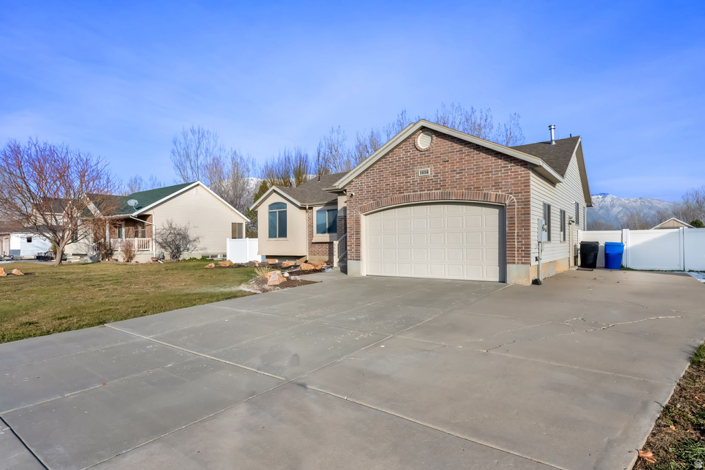 3536 N 3000 W Farr West, UT 84404