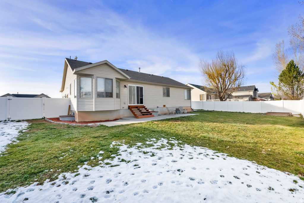 3536 N 3000 W Farr West, UT 84404