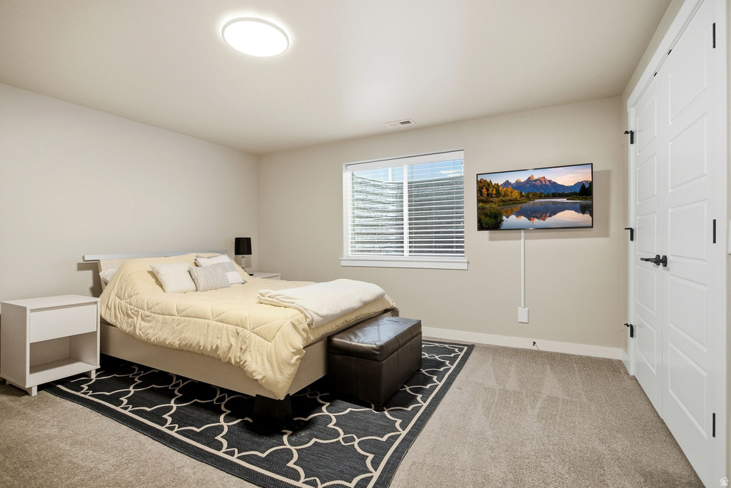 1465 E SEGO LILY CT Layton, UT 84040