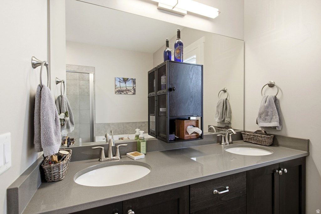 1465 E SEGO LILY CT Layton, UT 84040