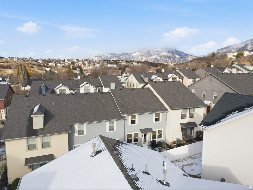 1465 E SEGO LILY CT Layton, UT 84040