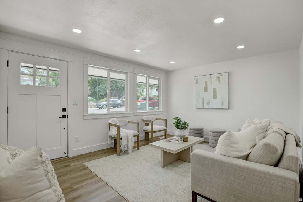 9420 S STREATHAM RD Sandy, UT 84070