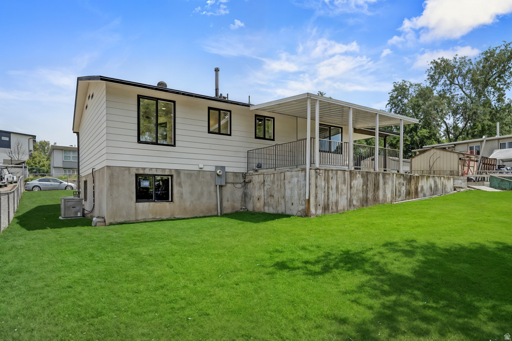 9420 S STREATHAM RD Sandy, UT 84070