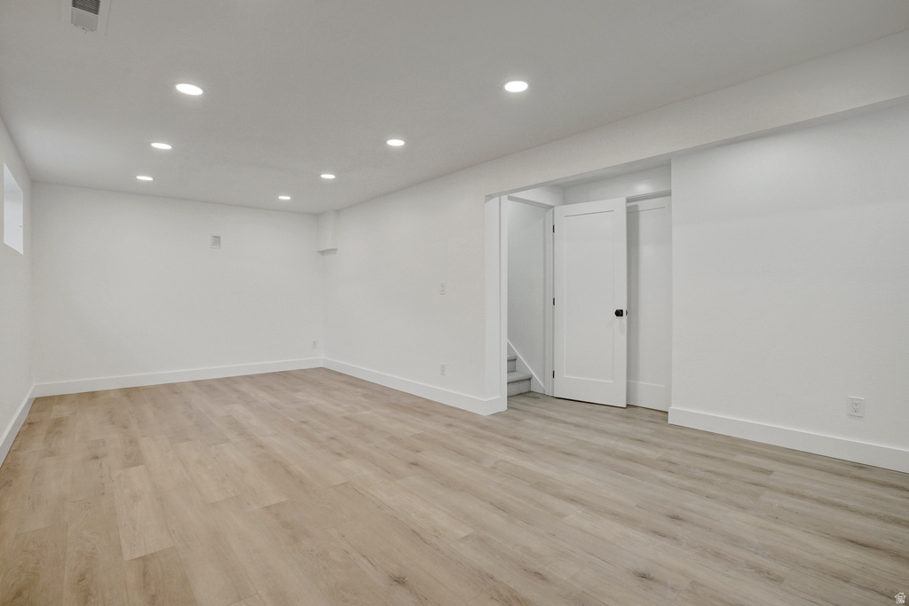 9420 S STREATHAM RD Sandy, UT 84070