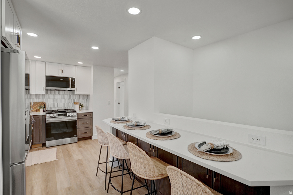 9420 S STREATHAM RD Sandy, UT 84070