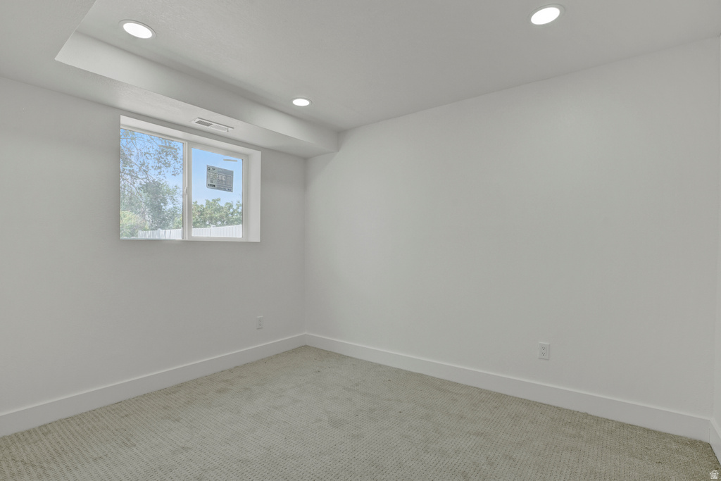 9420 S STREATHAM RD Sandy, UT 84070