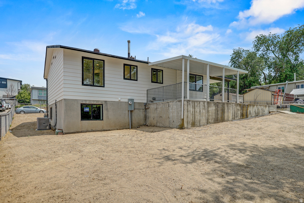 9420 S STREATHAM RD Sandy, UT 84070