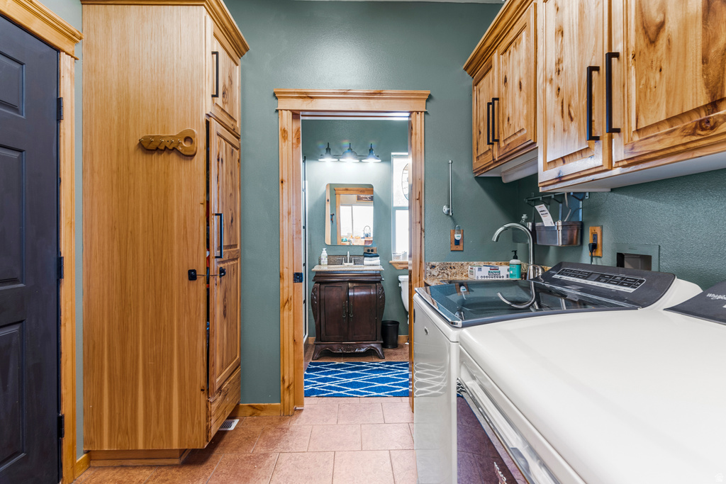 1819 N MOOSE CRK Inkom, ID 83245