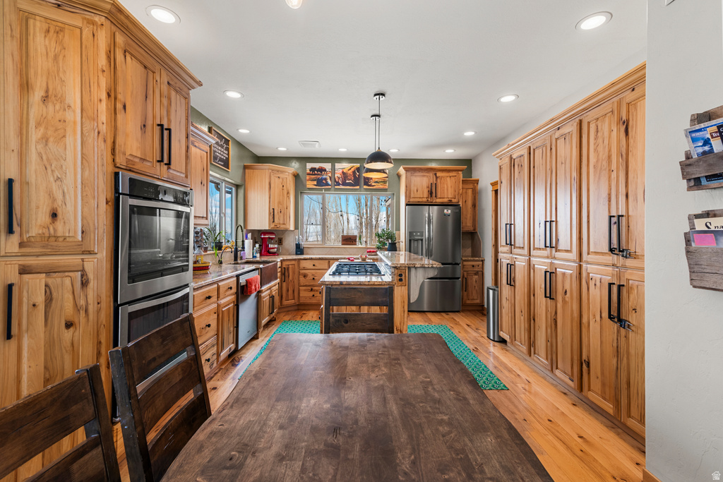 1819 N MOOSE CRK Inkom, ID 83245