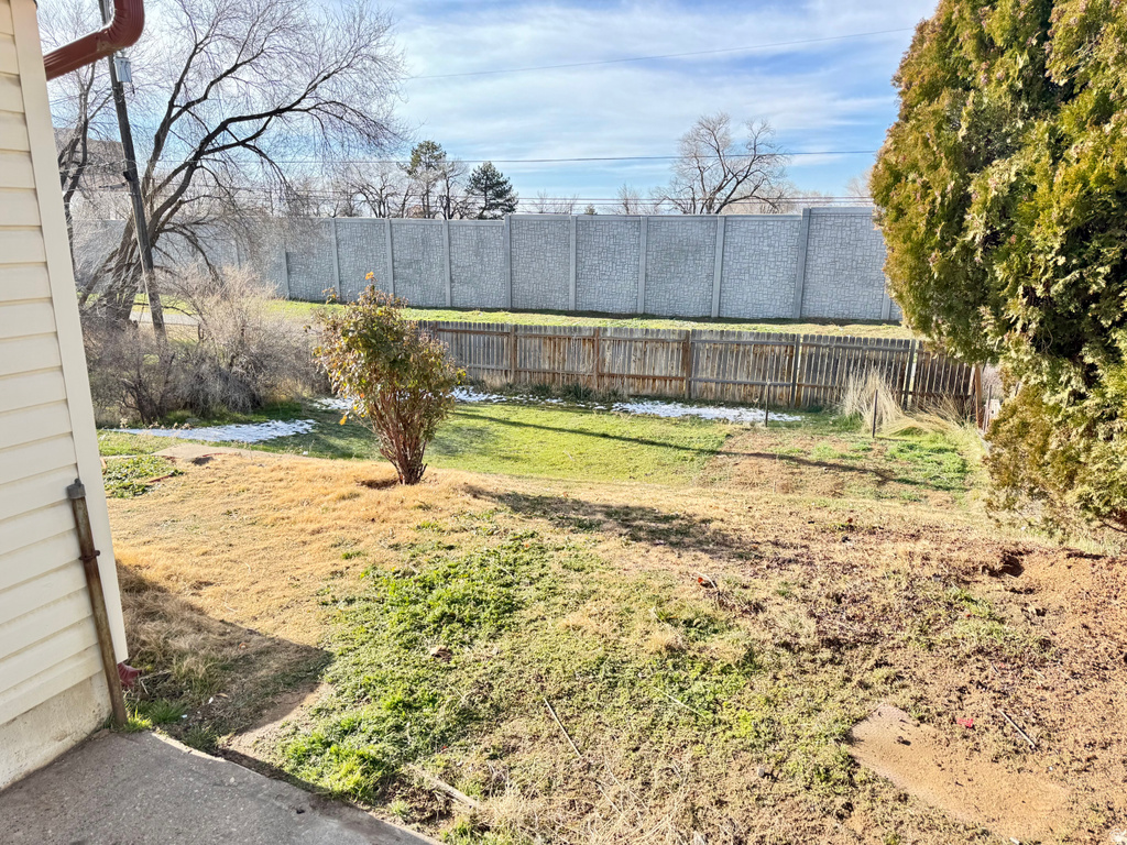 35 AIRLANE DR Clearfield, UT 84015