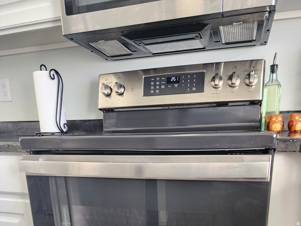 3279 S PLUM TREE LN Bountiful, UT 84010