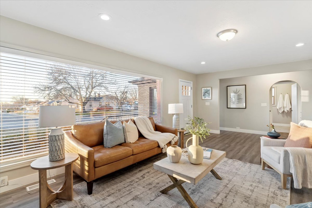 186 N 300 E Clearfield, UT 84015